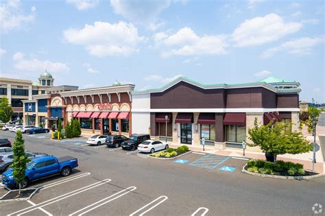 Gamestop, 1199 Haddonfield Rd, Cherry Hill, NJ 08002, US.